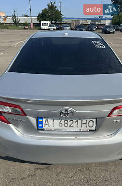 Седан Toyota Camry 2012 в 