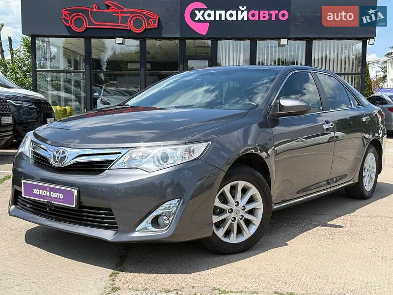 Toyota Camry 2013