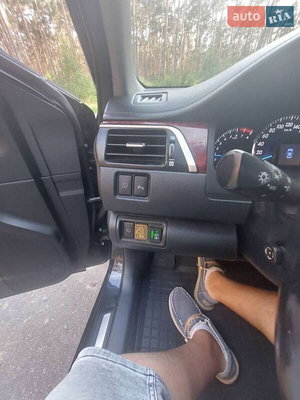 Седан Toyota Camry 2011 в Сновську