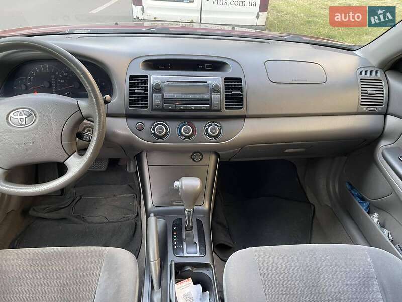 Седан Toyota Camry 2005 в Києві фото 15 Седан Toyota Camry 2005 в Києві