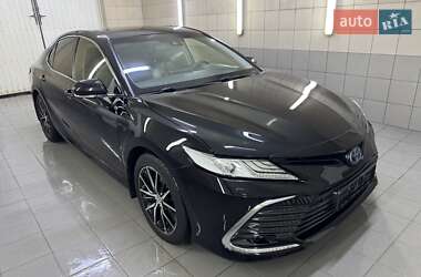 Седан Toyota Camry 2022 в 