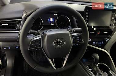 Седан Toyota Camry 2022 в 