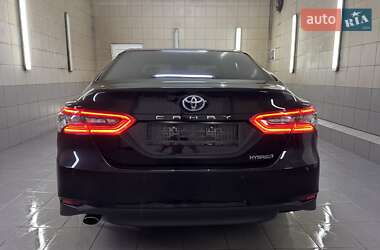 Седан Toyota Camry 2022 в 