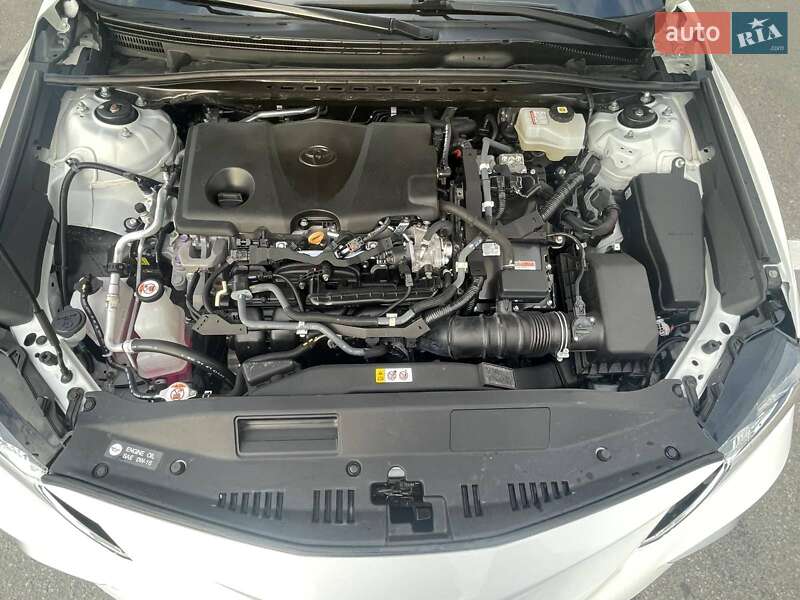 Седан Toyota Camry 2021 в Полтаві