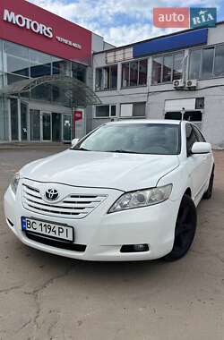 Седан Toyota Camry 2006 в Чернігові