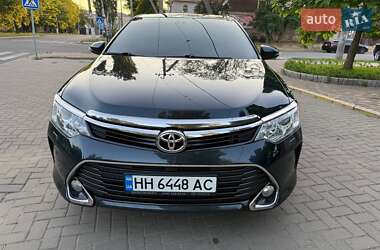 Седан Toyota Camry 2015 в Одессе