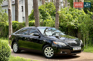 Седан Toyota Camry 2007 в Киеве