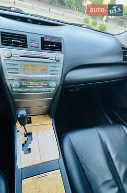 Седан Toyota Camry 2006 в 