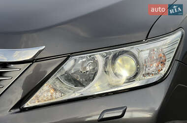Седан Toyota Camry 2014 в 