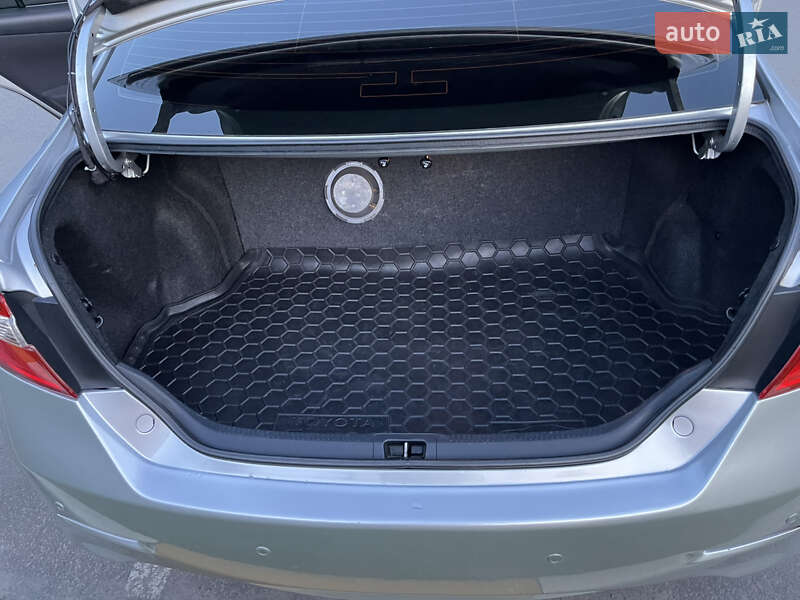 Седан Toyota Camry 2012 в Киеве
