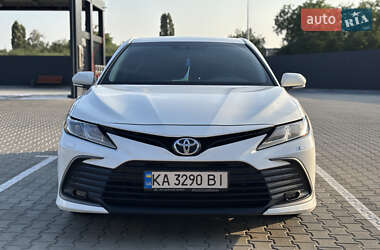 Седан Toyota Camry 2021 в Тараще