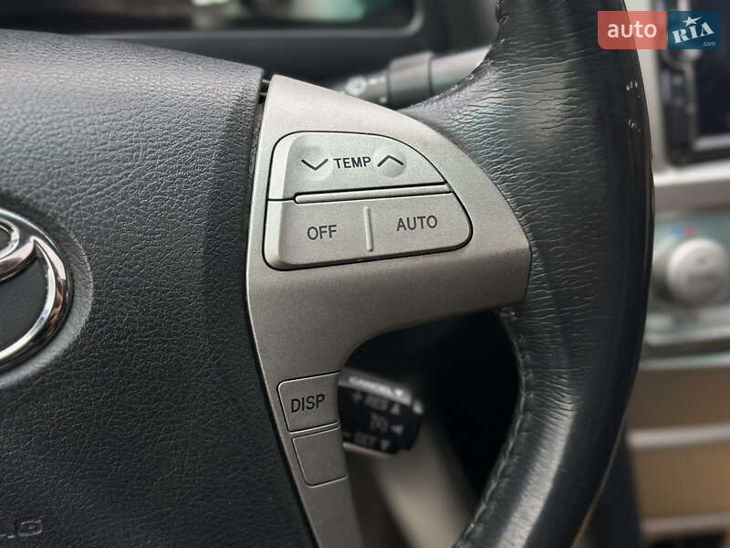 Седан Toyota Camry 2006 в Шептицькому