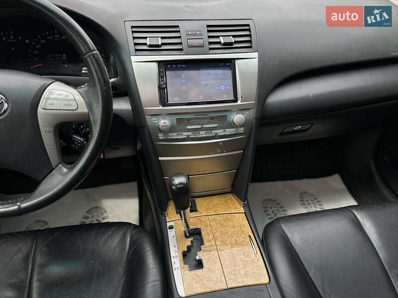 Седан Toyota Camry 2006 в Шептицькому