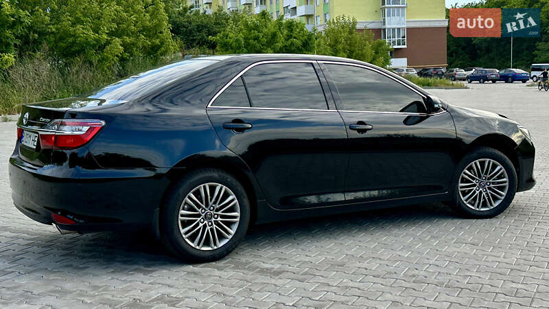 Седан Toyota Camry 2014 в Полтаве