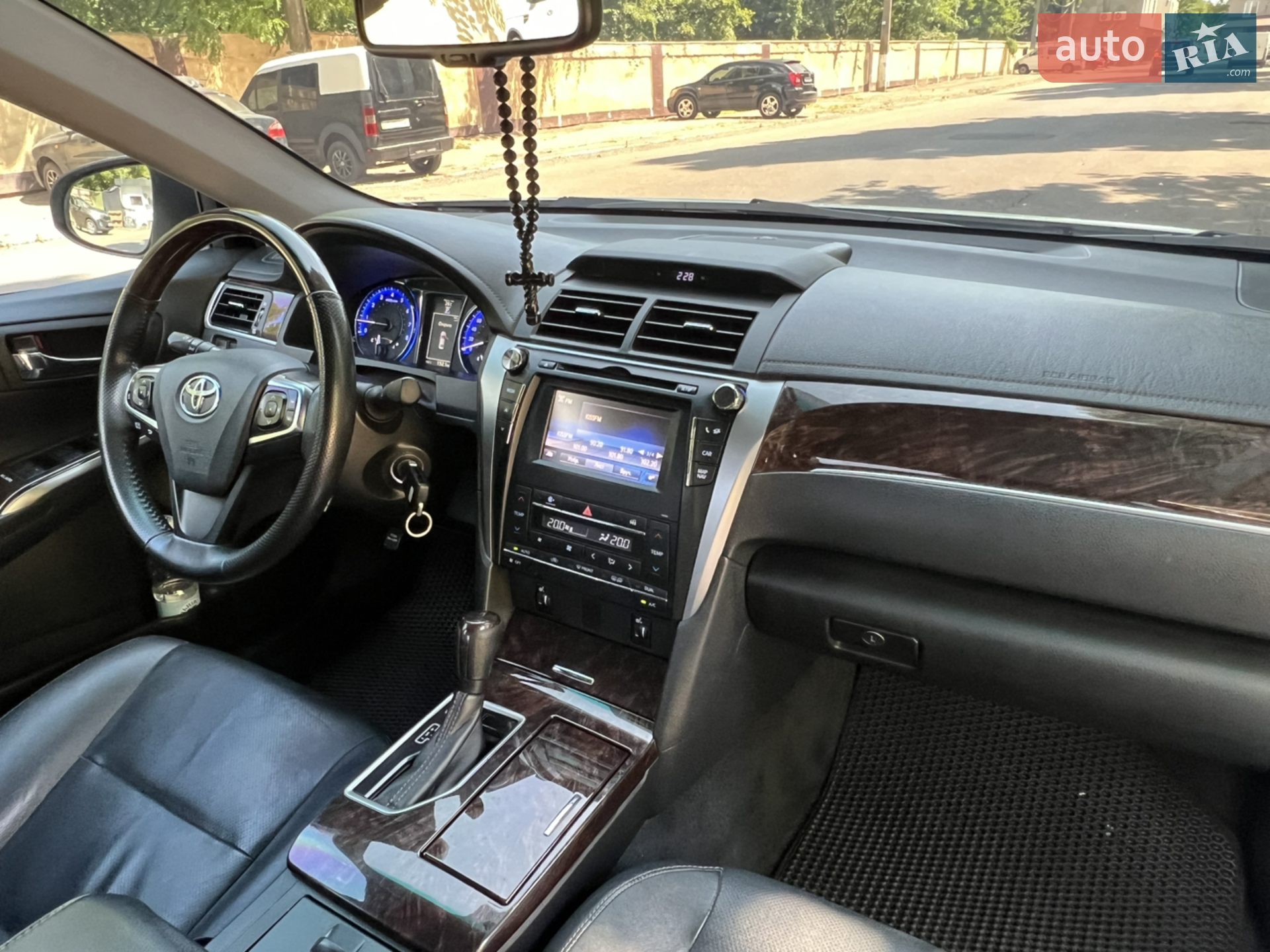 2016 Toyota Camry - мініатюра 22