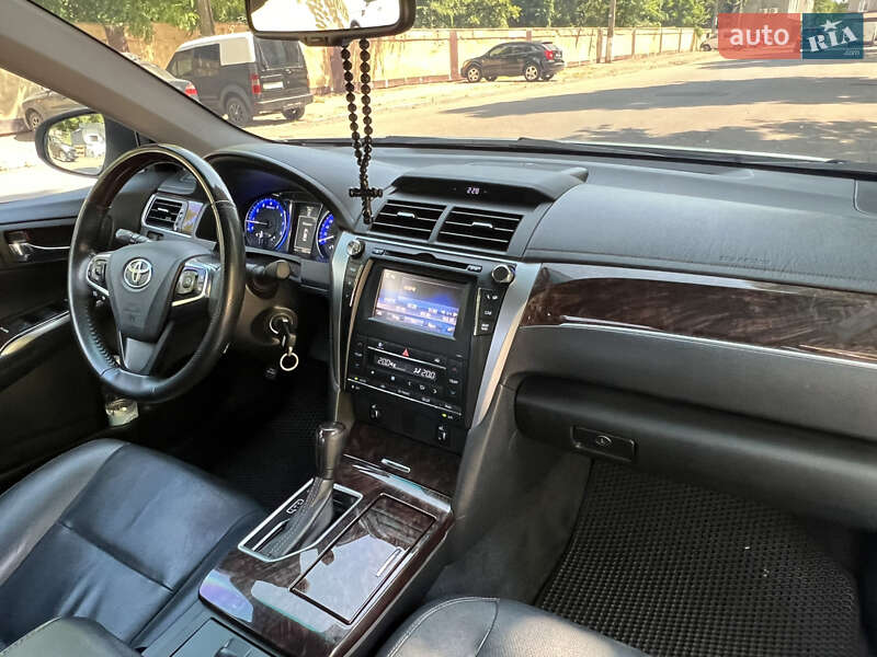 Седан Toyota Camry 2016 в Одесі