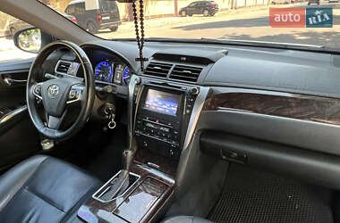 Седан Toyota Camry 2016 в 