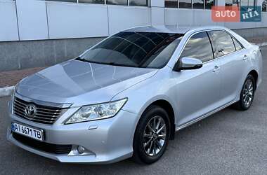 Седан Toyota Camry 2011 в Білій Церкві
