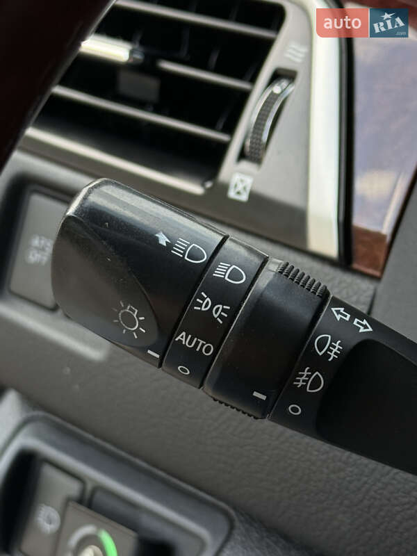 Седан Toyota Camry 2012 в Киеве