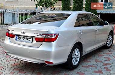 Седан Toyota Camry 2017 в 