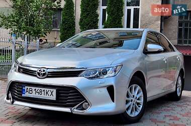 Седан Toyota Camry 2017 в 