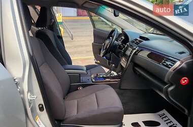 Седан Toyota Camry 2017 в 