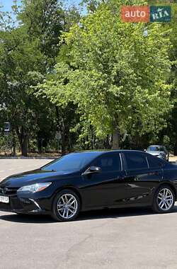 Седан Toyota Camry 2016 в Миколаєві
