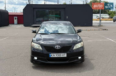 Седан Toyota Camry 2007 в Киеве