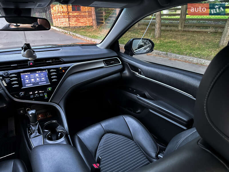 Седан Toyota Camry 2018 в Ужгороді фото 9 Седан Toyota Camry 2018 в Ужгороді