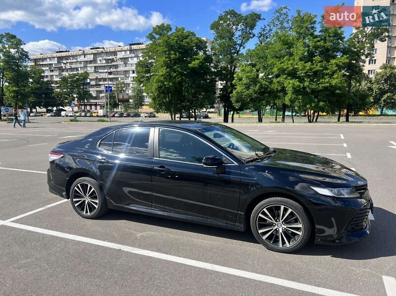 Седан Toyota Camry 2018 в Києві фото 2 Седан Toyota Camry 2018 в Києві