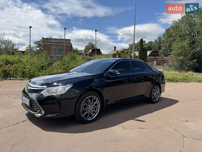 Toyota Camry 2015