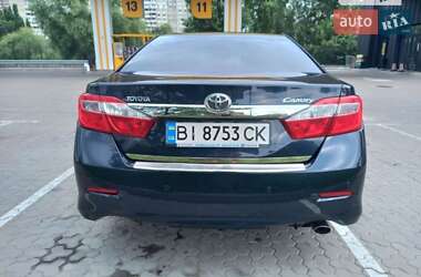 Седан Toyota Camry 2012 в 