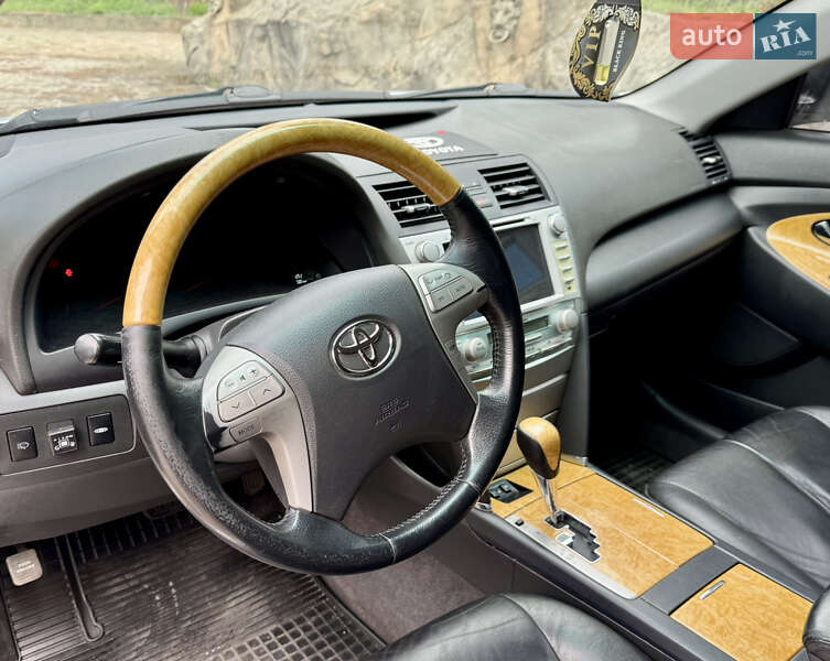 Седан Toyota Camry 2006 в Харькове