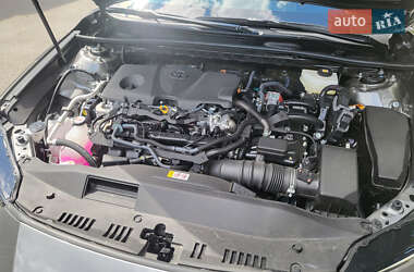 Седан Toyota Camry 2024 в 