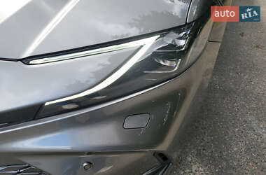 Седан Toyota Camry 2024 в 