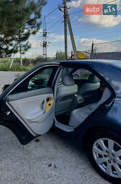 Седан Toyota Camry 2007 в Кривому Розі