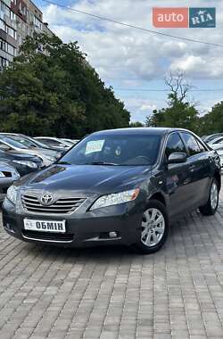 Седан Toyota Camry 2007 в Кривому Розі