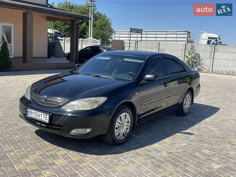Toyota Camry 2003