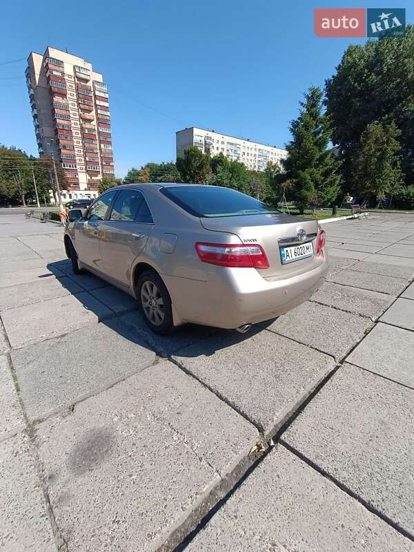 Седан Toyota Camry 2007 в Броварах