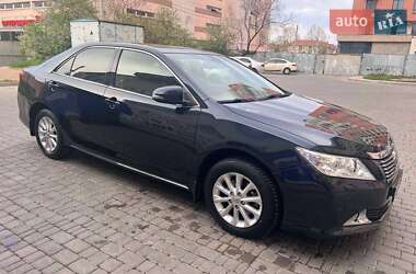 Седан Toyota Camry 2014 в Одессе