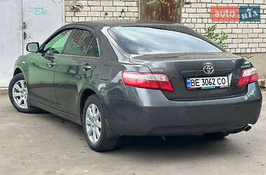 Седан Toyota Camry 2007 в Николаеве