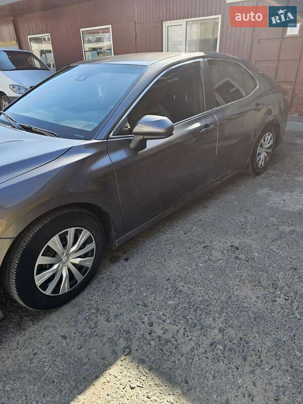 Седан Toyota Camry 2018 в Одессе фото 3 Седан Toyota Camry 2018 в Одессе