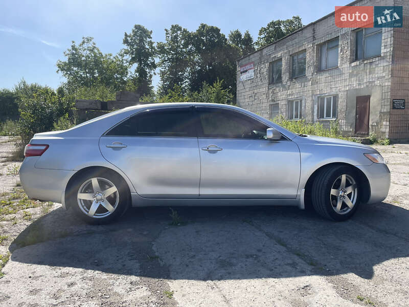Седан Toyota Camry 2006 в Рівному фото 4 Седан Toyota Camry 2006 в Рівному