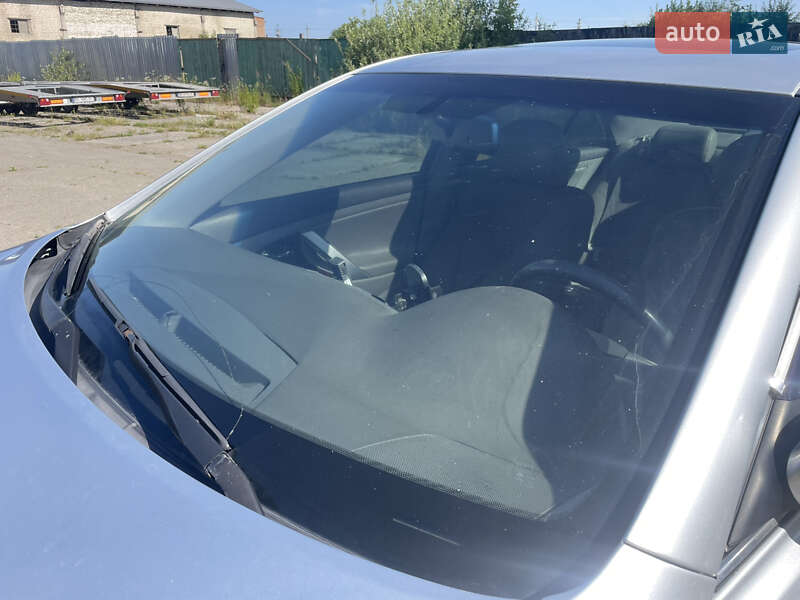 Седан Toyota Camry 2006 в Ровно