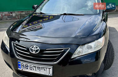 Седан Toyota Camry 2007 в Хмельницком