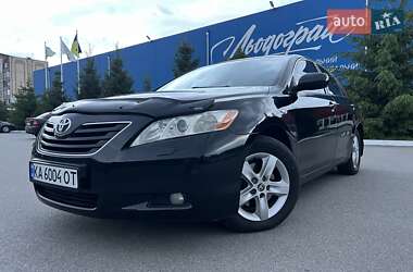Седан Toyota Camry 2008 в Богуславе
