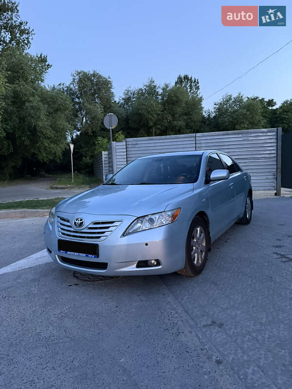 Toyota Camry 2007