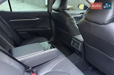 Седан Toyota Camry 2021 в 