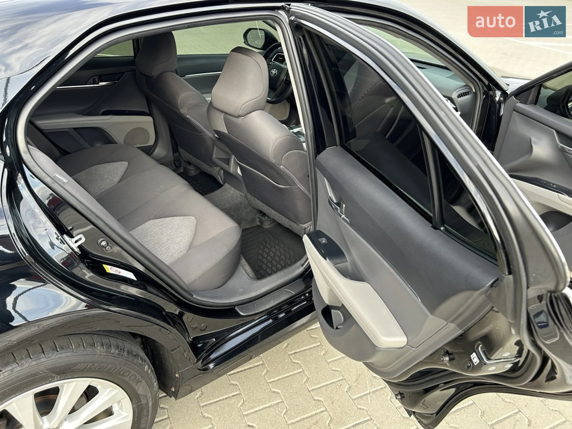 2017 Toyota Camry - мініатюра 24