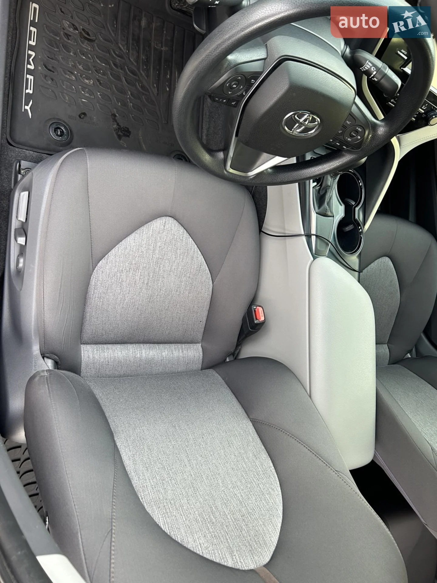 2017 Toyota Camry - мініатюра 39